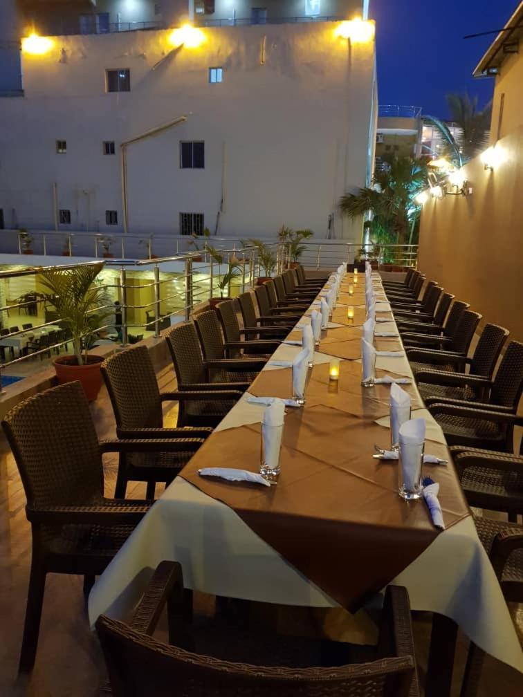 Tahir Guest Palace Кано Экстерьер фото